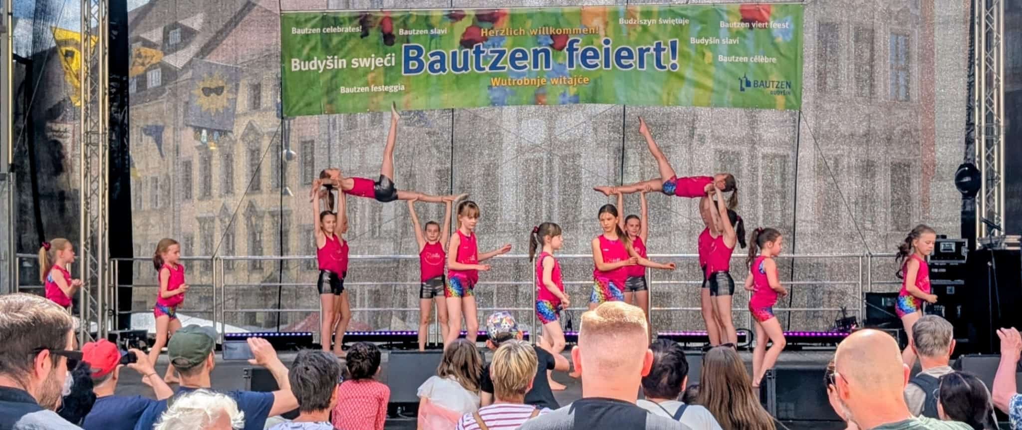 Bautzener Frühling Auftritt Showdancegruppe
